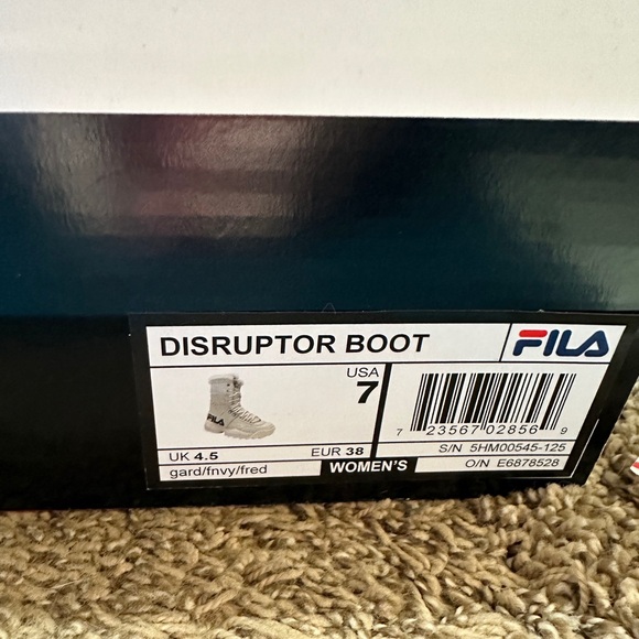 Fila Disruptor Boots size 7 - Picture 7 of 12